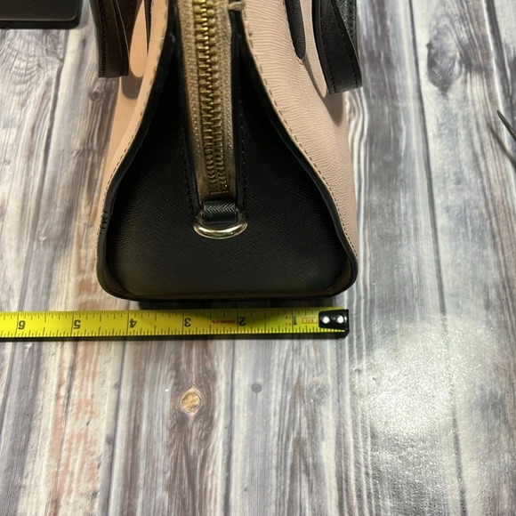 KATE SPADE DULL COMPARTMENT HAND BAG/ CROSSBODY PVC BAG - Picture 14 of 16